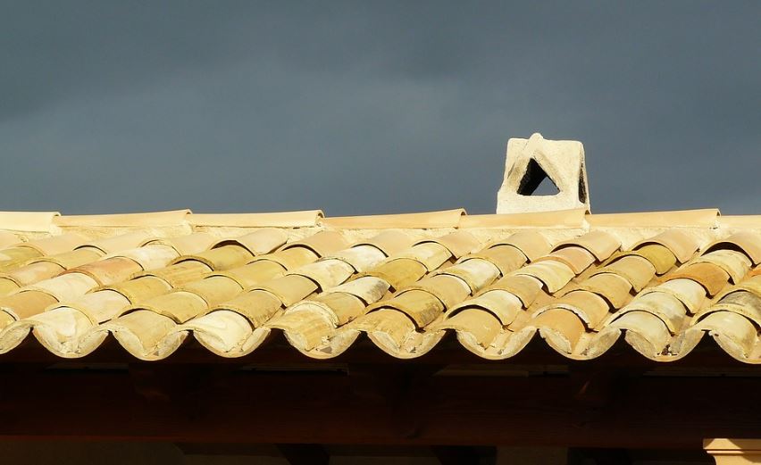 Diseño de tejas coloniales